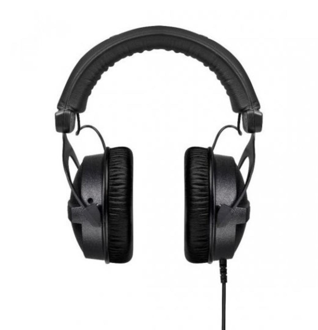 Public Peace - BEYERDYNAMIC DT 770 M