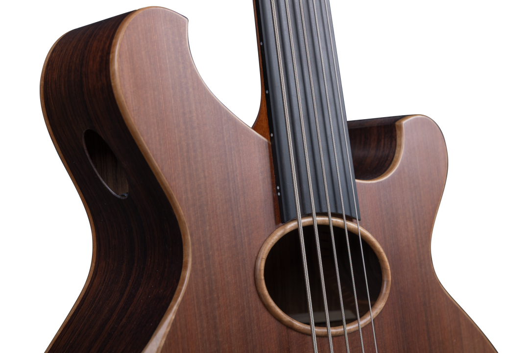 Svoboda 5 Sinker Redwood Fretless 32'' 2