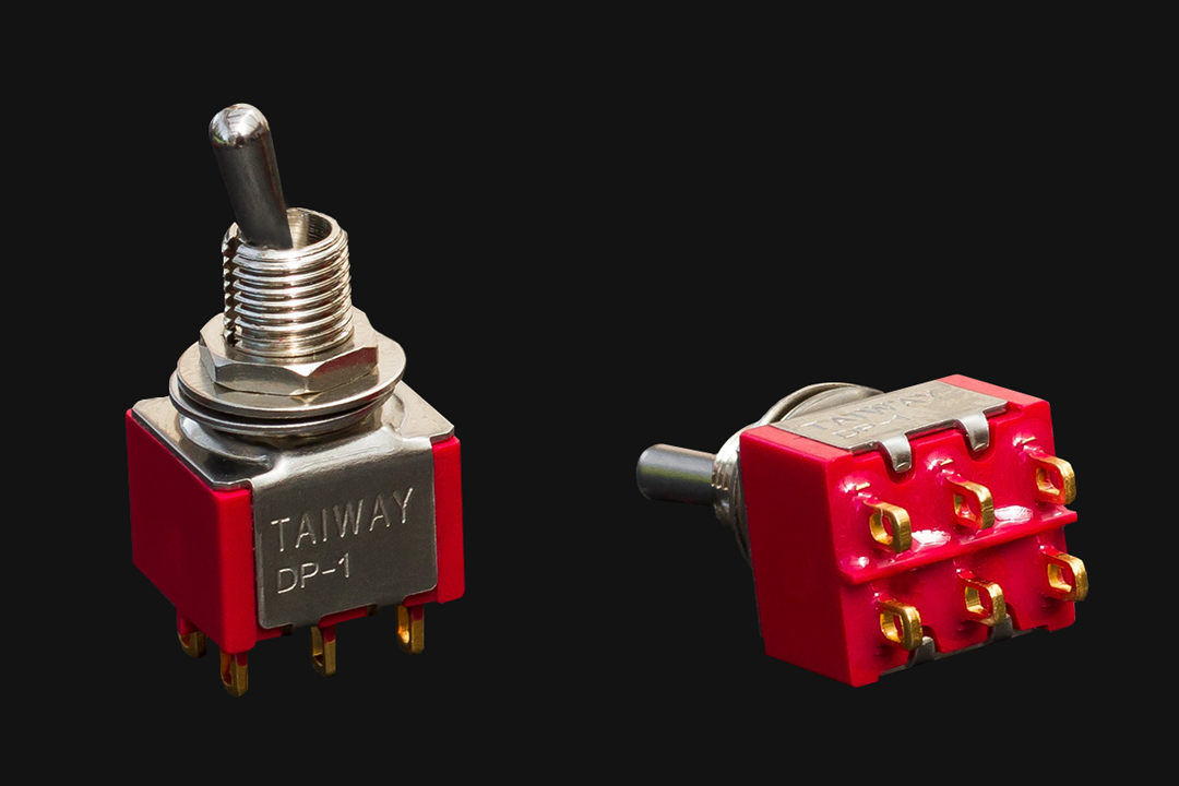 MEC Mini Toggle Switch  'ON/ON/ON'